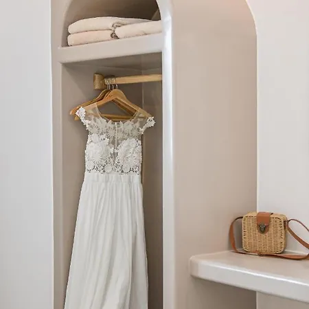 Naxos Pantheon Luxury Apartman *