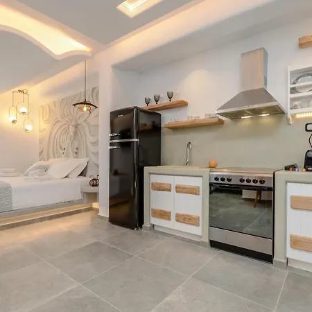 Апартаменты Naxos Pantheon Luxury