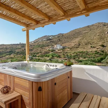 Naxos Pantheon Luxury *