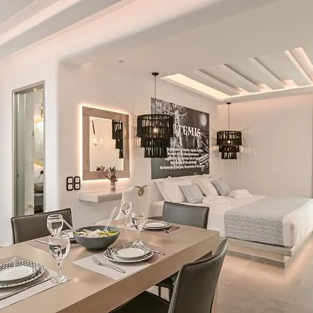 Naxos Pantheon Luxury Apartmán *