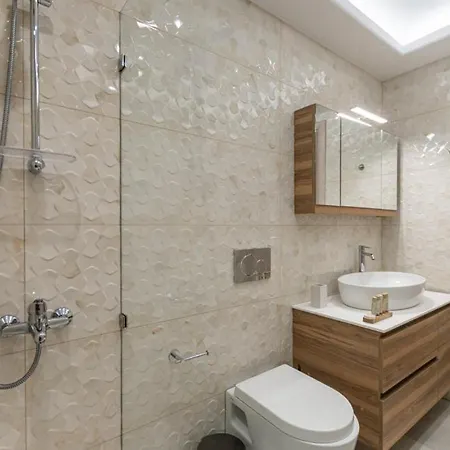 Naxos Pantheon Luxury