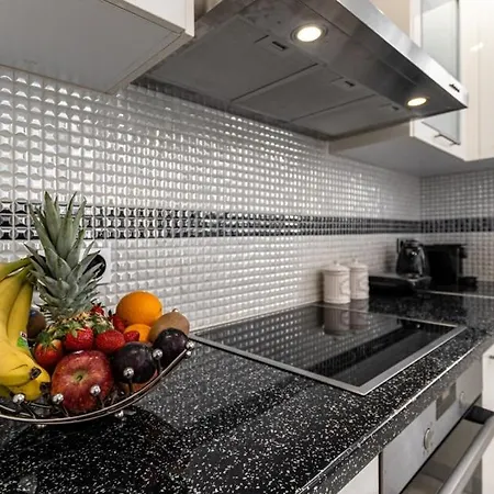 Naxos Pantheon Luxury Апартаменты *