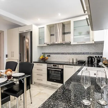 Апартаменты Naxos Pantheon Luxury Agkidia